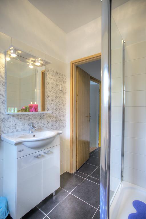 Gina Bed & Breakfast Тисно Екстер'єр фото