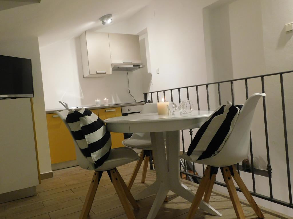 Gina Bed & Breakfast Тисно Екстер'єр фото